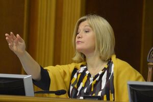 Геращенко: Украина готова передать свыше 300 человек