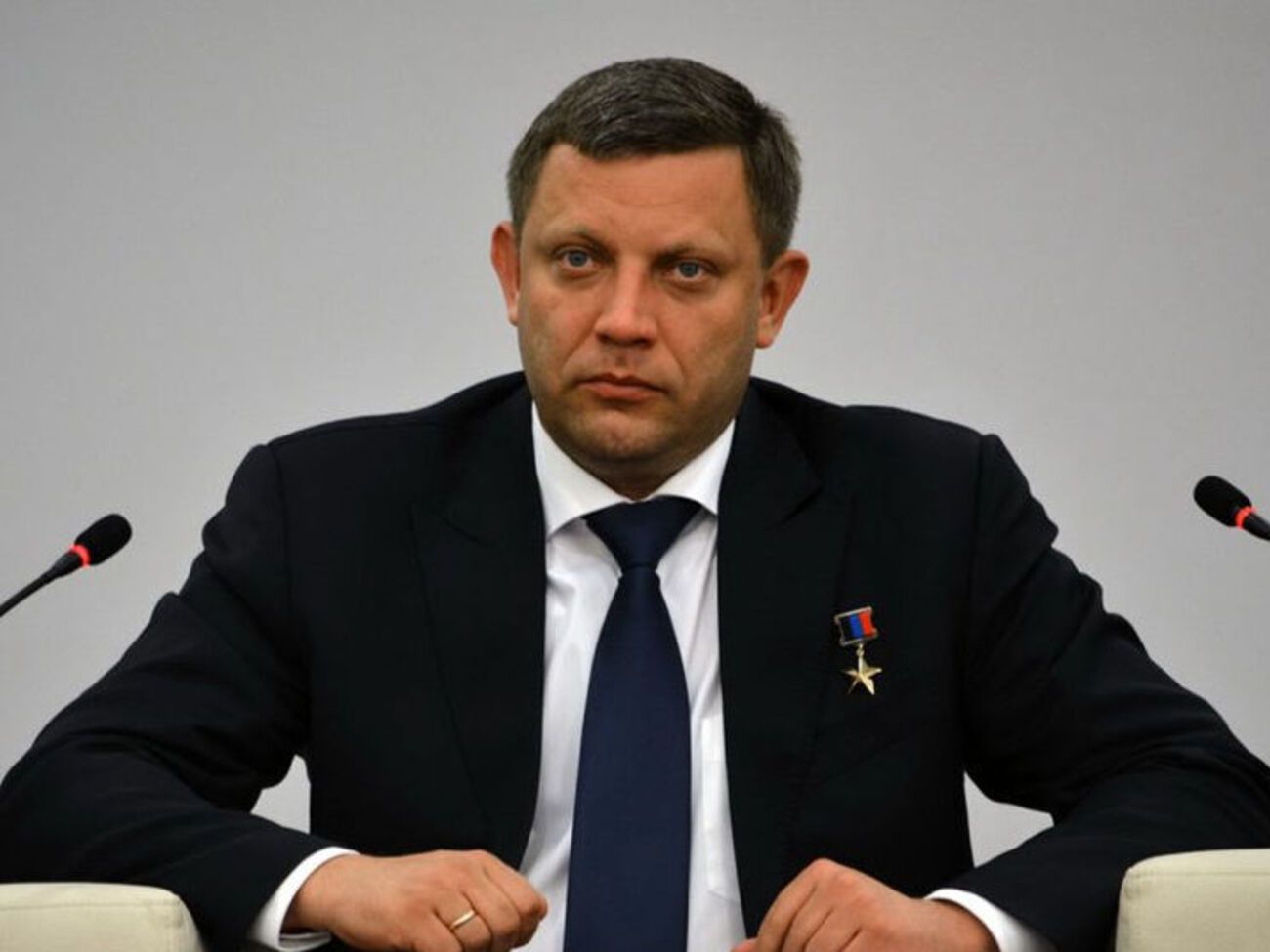 Захарченко розпорядився підготувати списки для обміну полоненими з Києвом