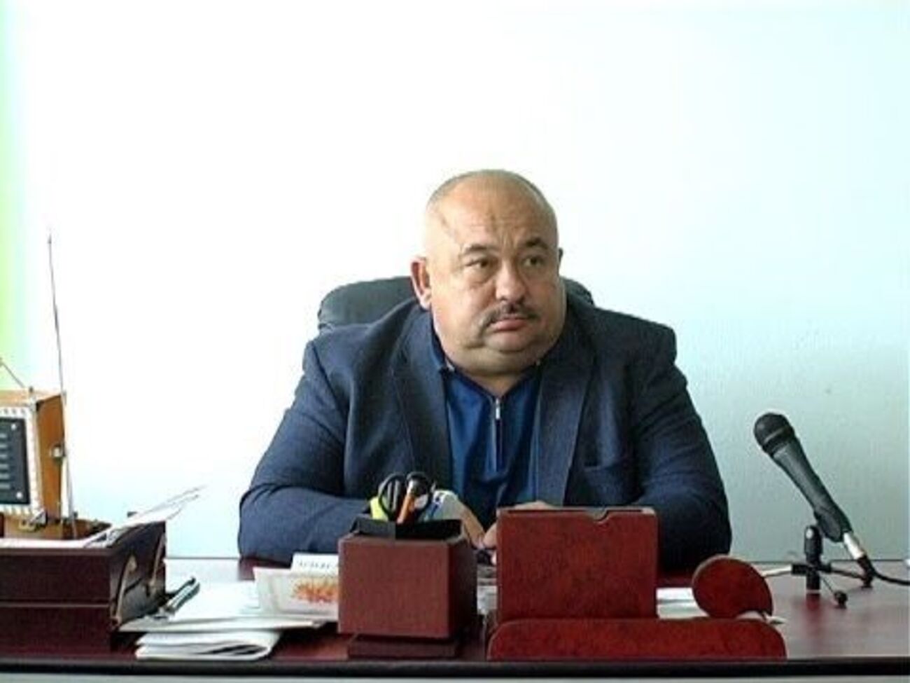 Депутаты досрочно прекратили полномочия и.о. мэра Смелы