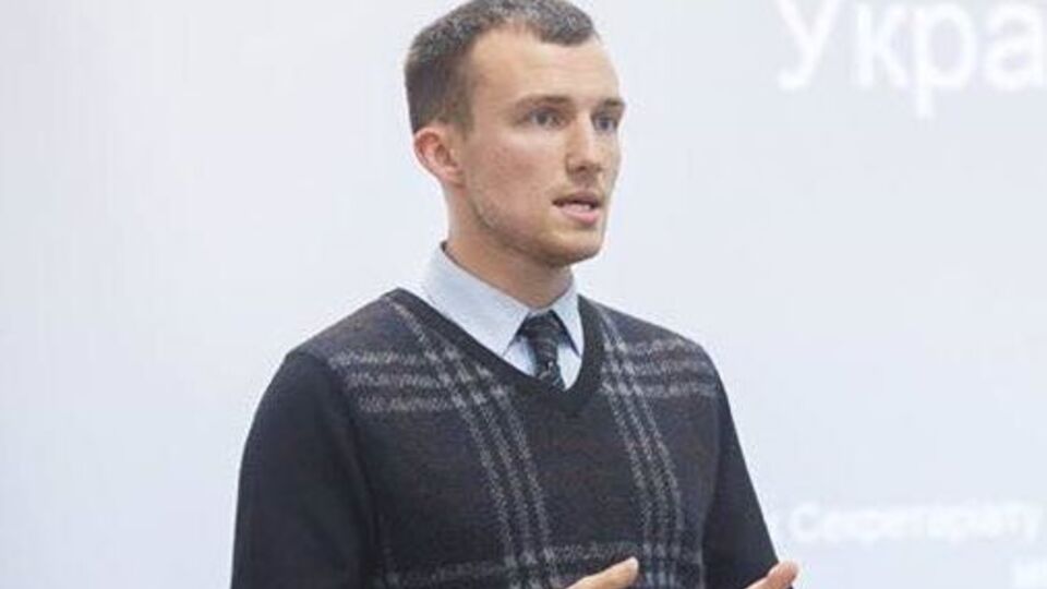 Лємєнов: Слабкий кандидат від "Народного фронту" очолює бюро, а двоє сильних заступників фактично "командують парадом"