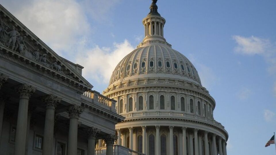 Сенат США проголосовал за выделение Украине $350 млн помощи