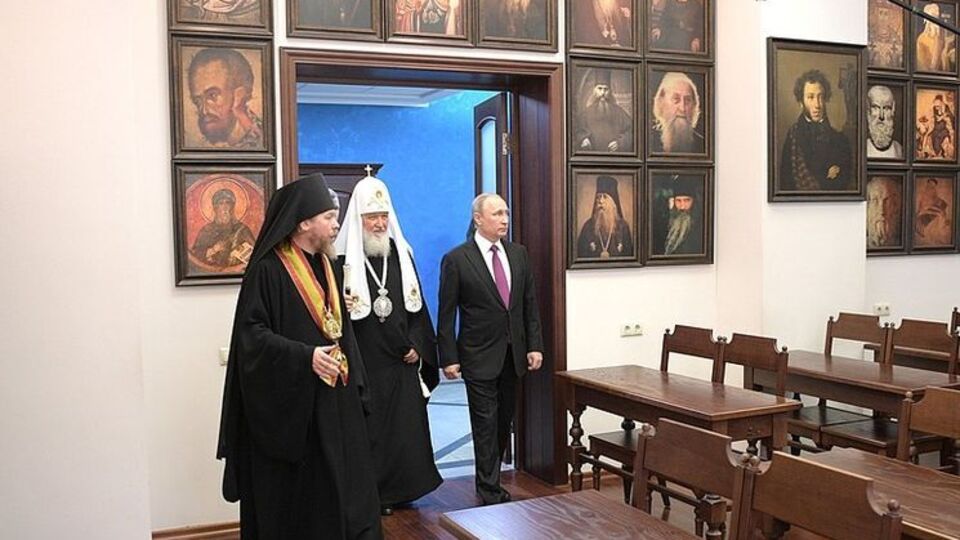 Тихон, Кирилл и Путин в Сретенском монастыре Москвы