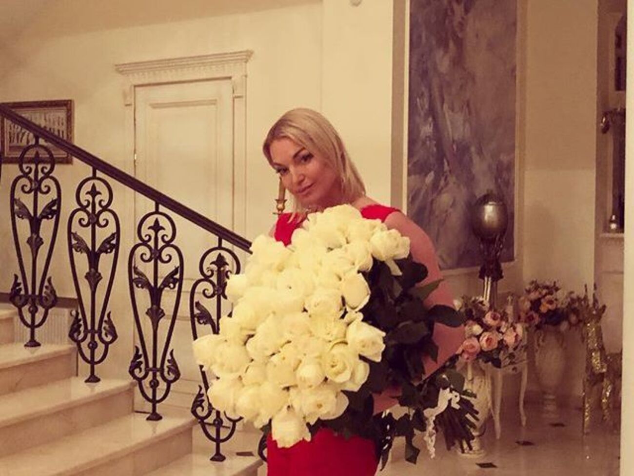 Волочкова: Справжні чоловіки не роблять так, як учинив цей покидьок заради власного піару на моєму імені