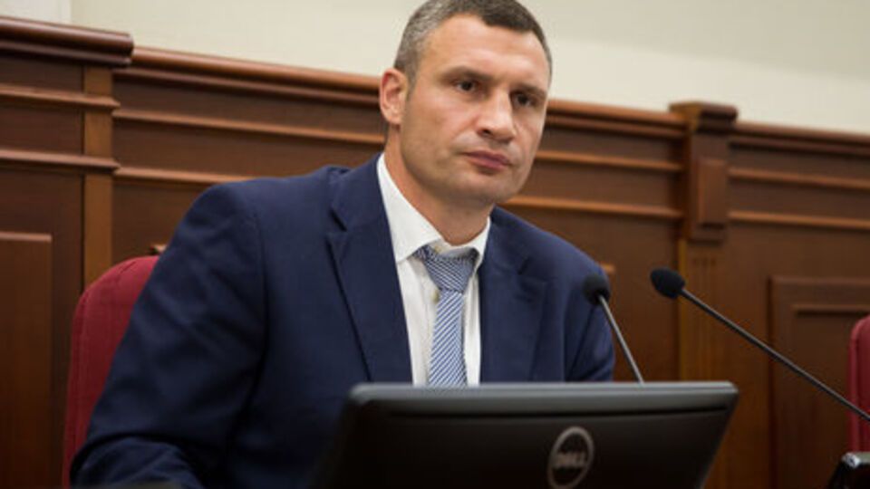 Кличко должен в 10-дневный срок выполнить предписание НАПК
