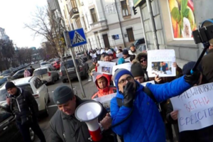 Всеволод Філімоненко: Рабіновичу, поверни нам гроші на "життя"!