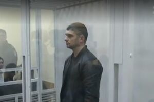 13 ноября мужчинам сообщили о подозрении в незаконном приобретении и хранении оружия