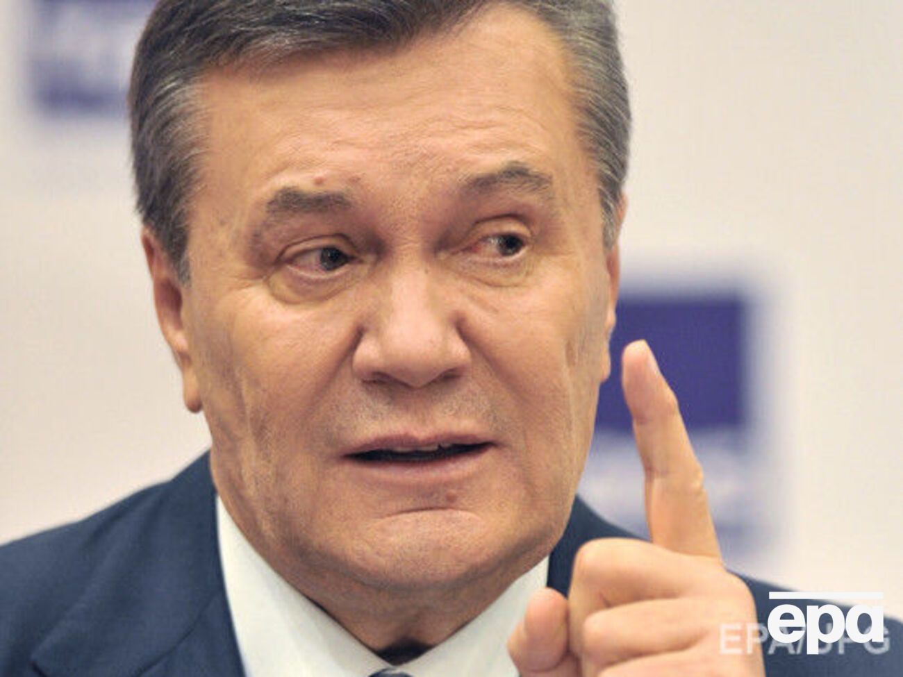 Януковича вызывают на допрос