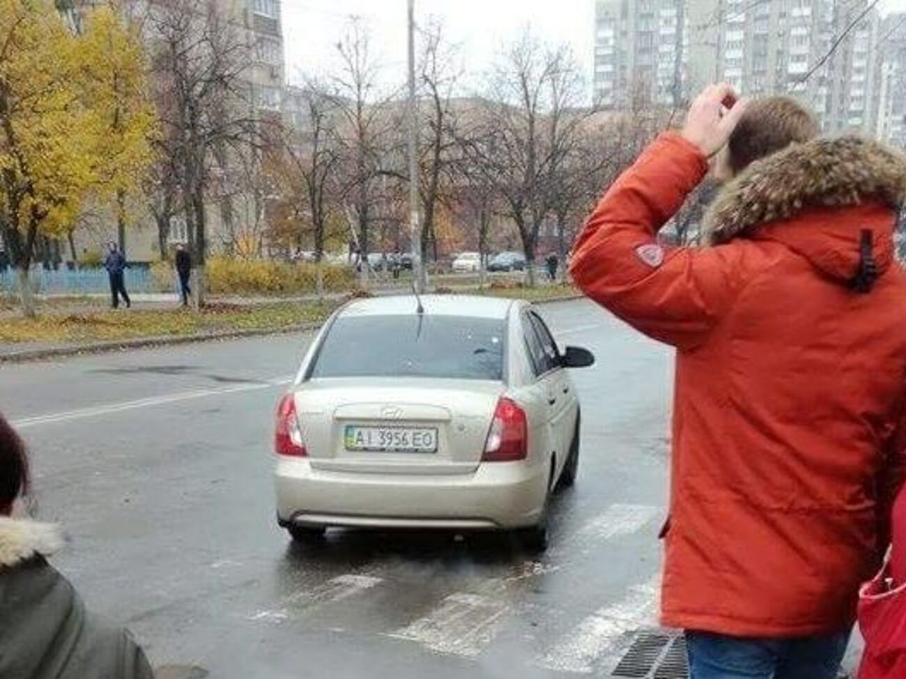 У Києві посеред вулиці викрали жінку