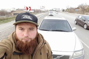 Бєлялов відомий громадськості тим, що не залишається осторонь від проблем свого народу