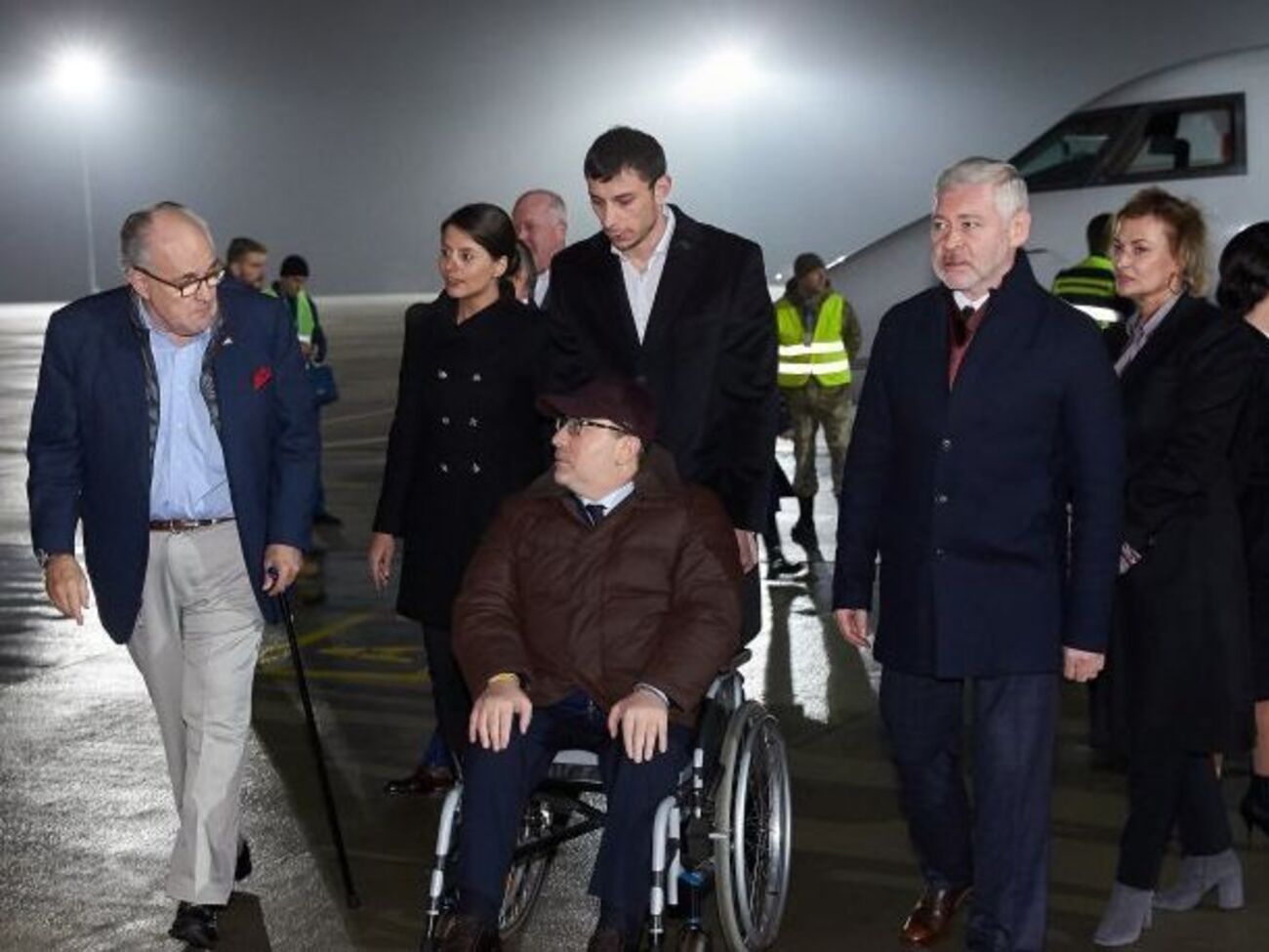 В аэропорту Джулиани встретил мэр Харькова Кернес и главы департаментов горсовета