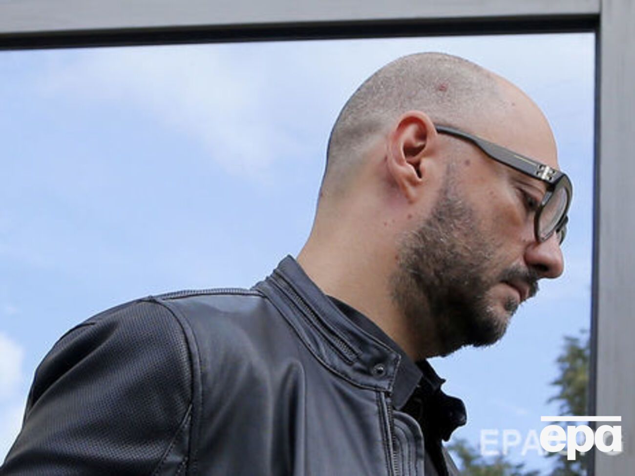 Зараз Серебренников перебуває під домашнім арештом