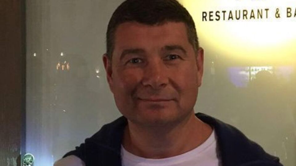 Онищенко: Понятно, что они не шоколадку Roshen обещали мне дать
