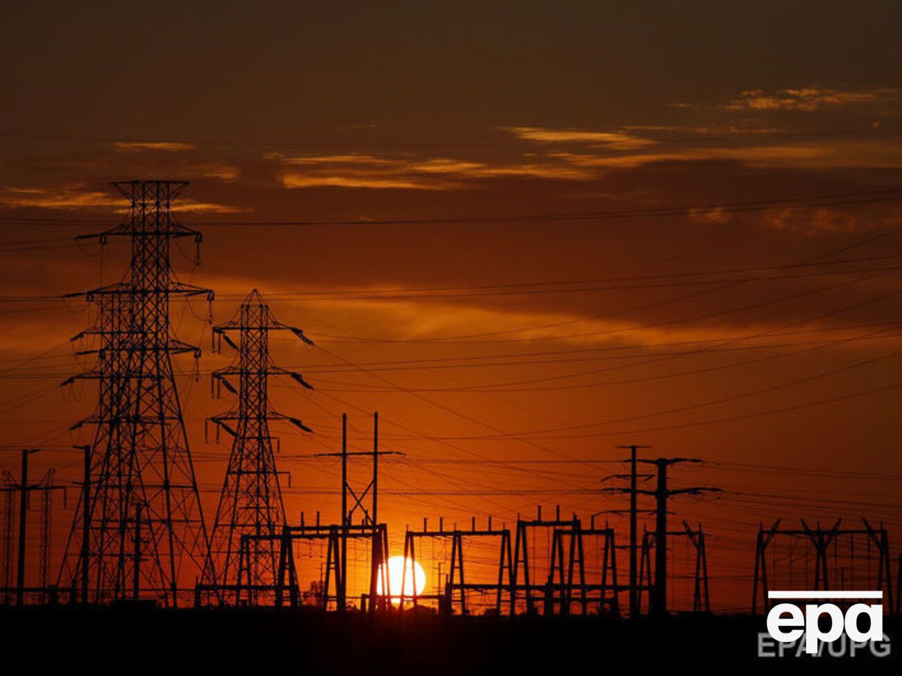 В Украине на продажу выставят по 25% акций нескольких облэнерго