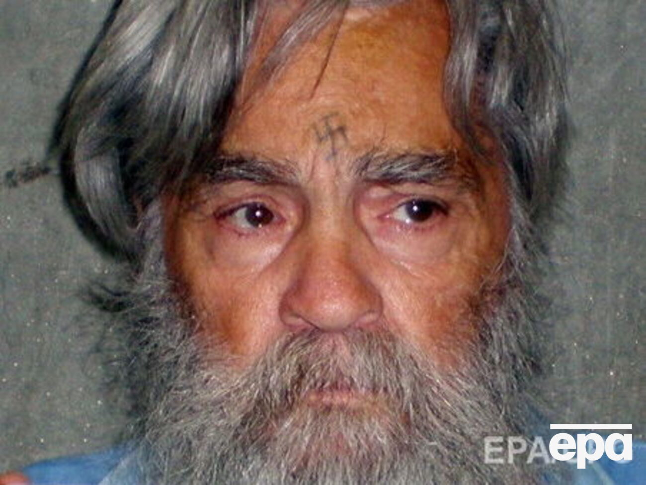 Менсона було засуджено за вбивство дев'ятьох осіб