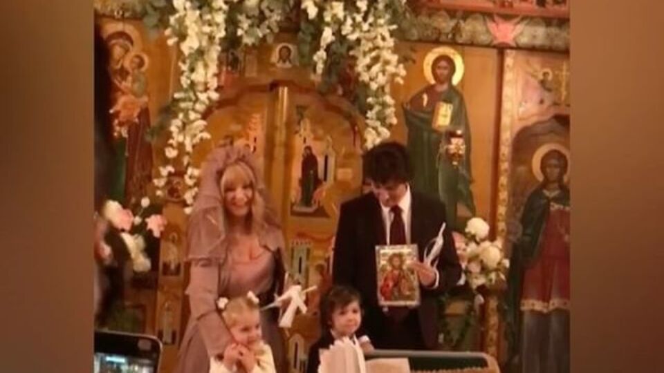 Галкин: У нас радостное светлое событие! Мы венчались