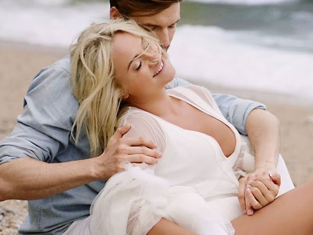 Бучинська зняла кліп у Франції