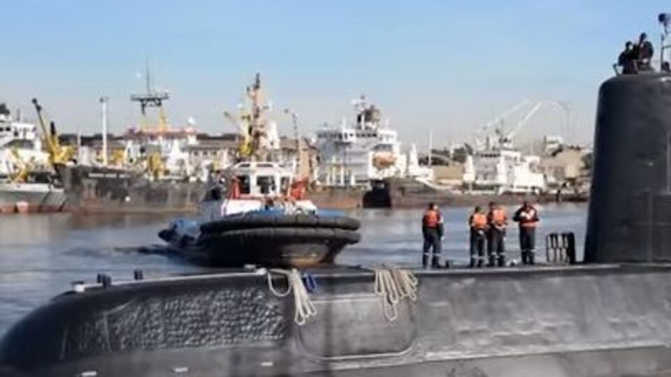 О потере связи с подлодкой San Juan, на борту которой находятся 44 человека, в ВМС Аргентины сообщили 17 ноября