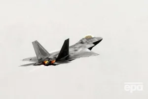 Американский истребитель F-22 Raptor