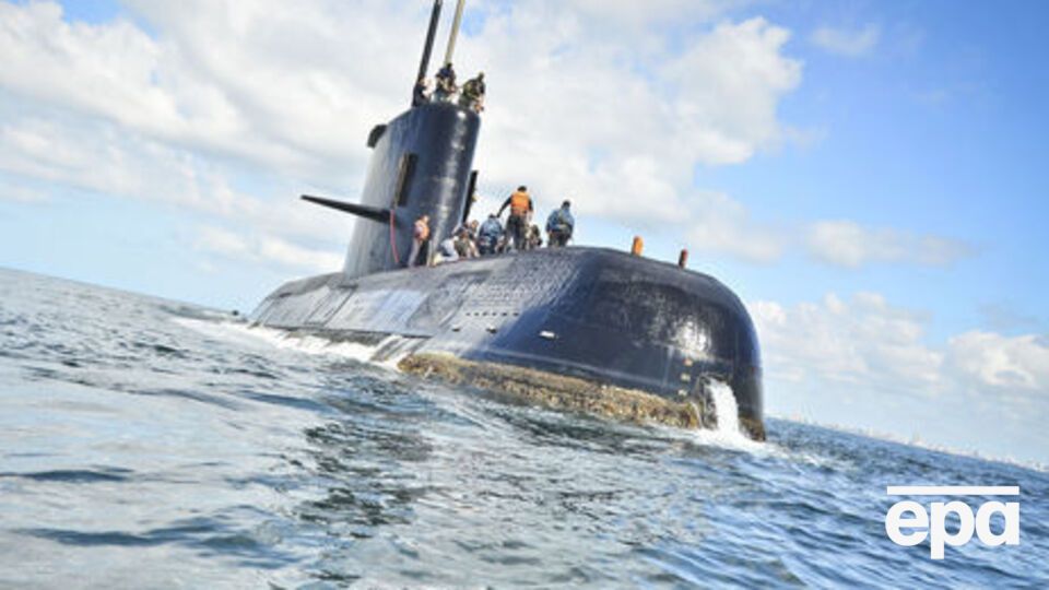 Подлодка с 44 членами экипажа на борту пропала 15 ноября