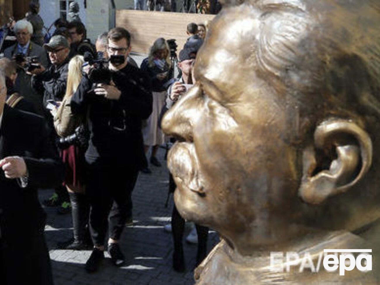 Кадыров заявил, что будет логично, если Грузия получит возможность похоронить Сталина