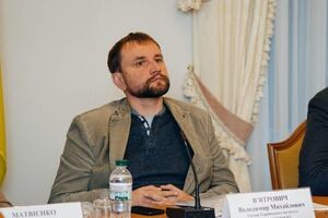 В'ятрович розкритикував дії польської влади