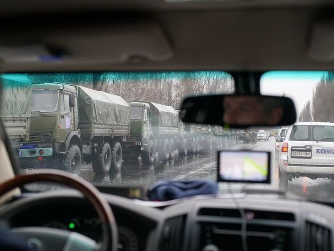 Казанский:&nbsp;Особенно мне нравятся новые тентованные КамАЗы. Сразу видно, что это не из России, а у ВСУ отжали в ходе "гражданской войны"