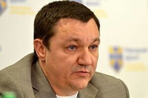 Тимчук: Зараз центр Луганська оточено російськими військами і представниками приватної військової компанії
