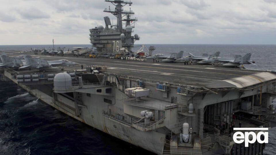 Самолет направлялся к авианосцу