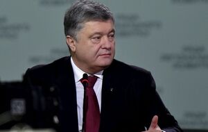 Порошенко подписал закон об изменениях в кодексы 22 ноября