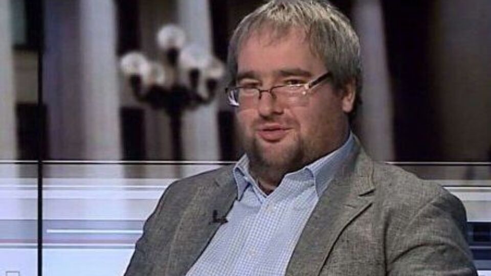 Дмитро Корнійчук: У зв'язку з чим згадалося, як швидко закінчилися акції "Нацкорпусу" біля "Сбербанка России", який реально належить Кремлю