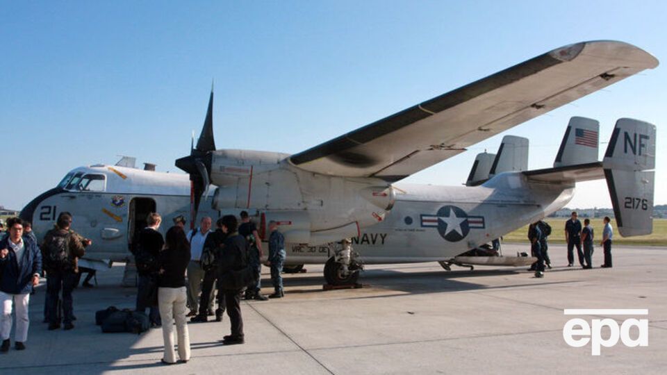 Спасатели нашли большинство пассажиров транспортного самолета ВВС США С-2 Greyhound