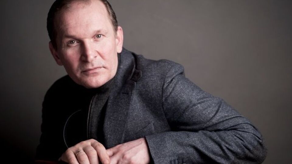 Добронравов відомий в Україні за роллю в серіалі студії "Квартал-95" "Свати"