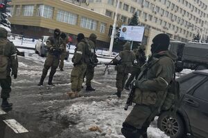 У центрі Луганська не працюють дитячі садки, школи та магазини