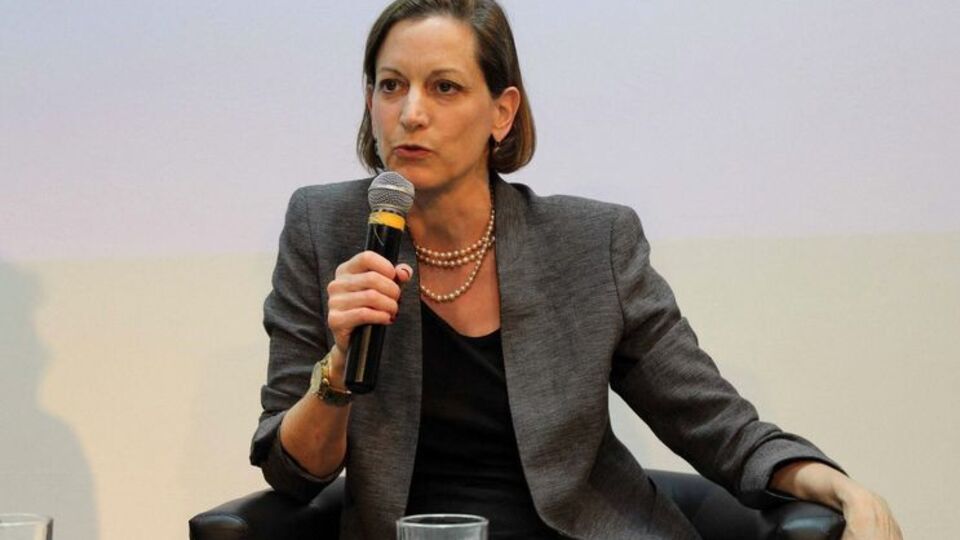 Журналистка презентовала в Киеве свою книгу "Красный голод: Война Сталина против Украины"