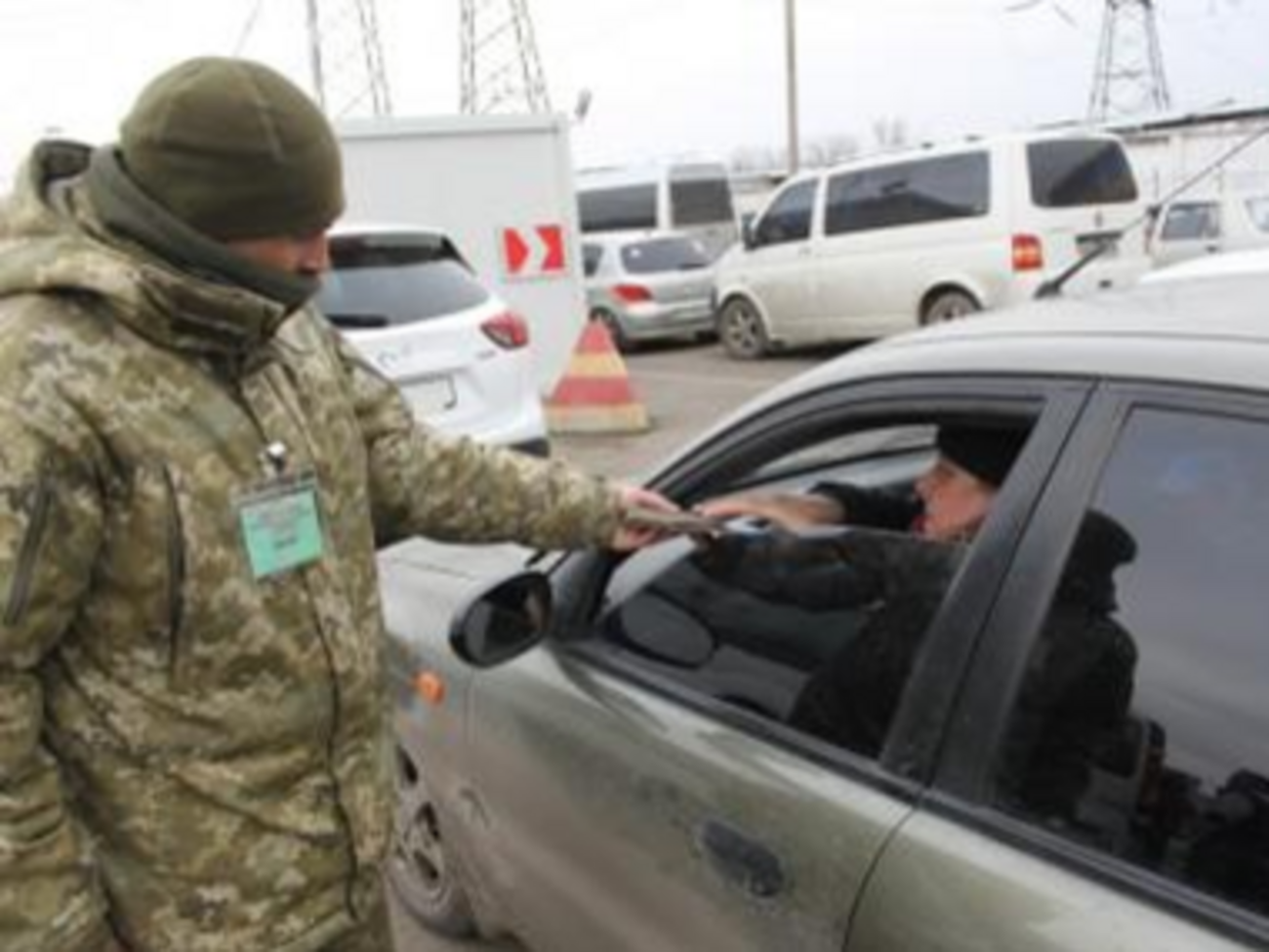 Прикордонники посилили заходи безпеки в усіх контрольних пунктах в'їзду-виїзду