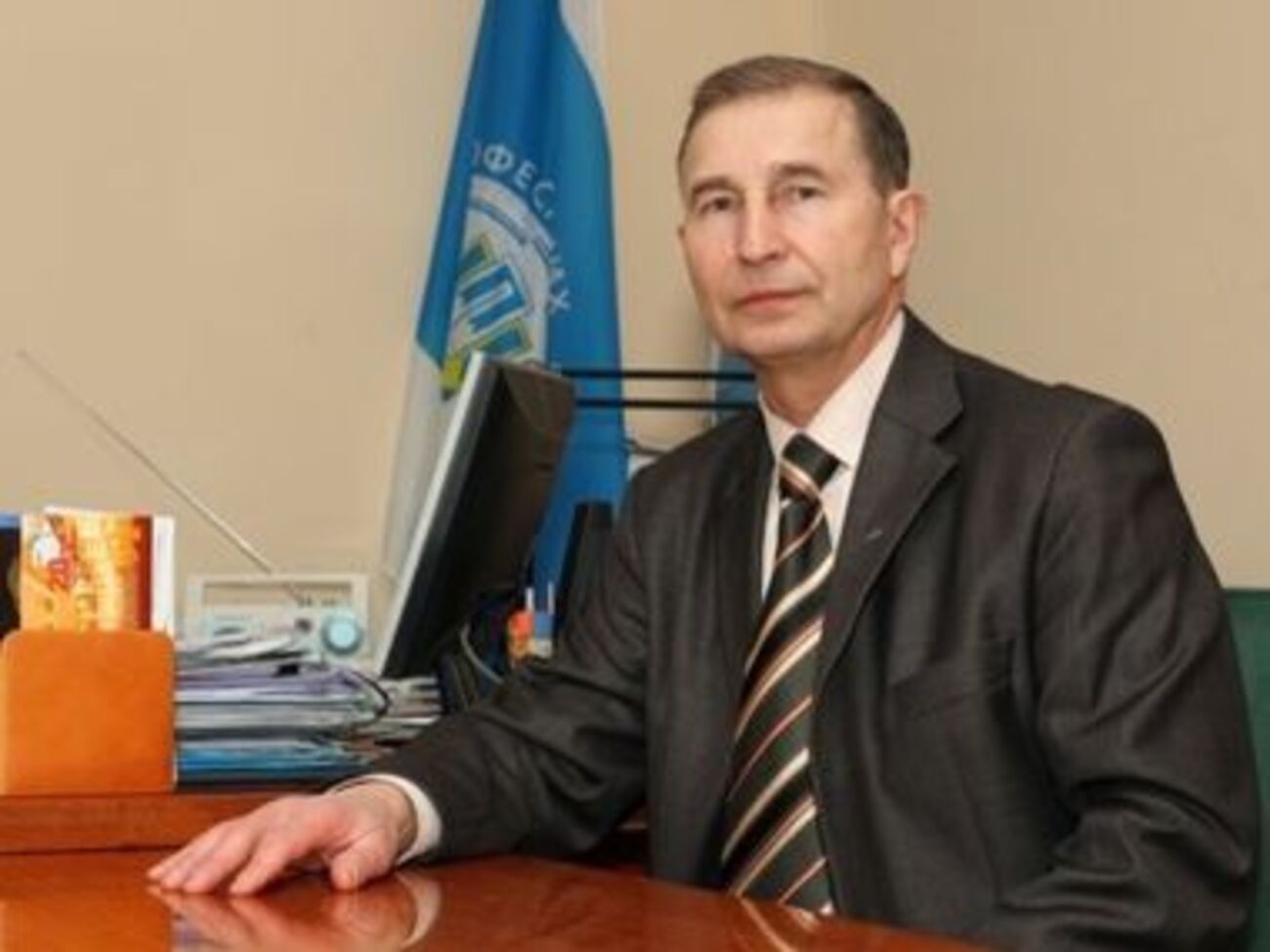 Кива стверджує, що Осовий (на фото) втік з України