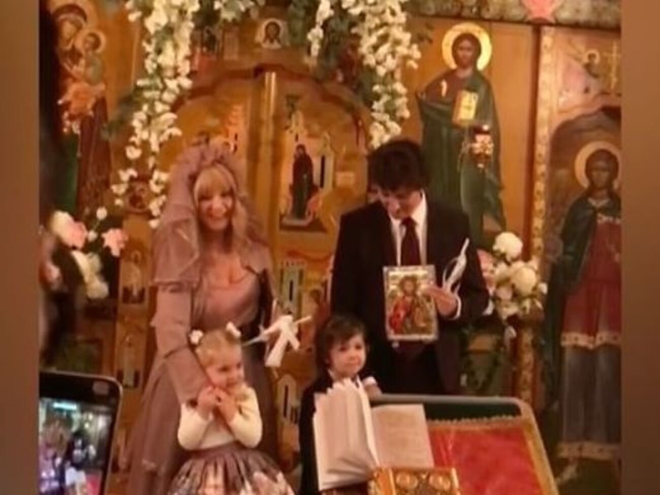 Галкін: Мене охрестили в невеликій скромній церкви. Якщо ти любиш людину &mdash; чому ні?