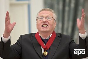 Жириновский обещает отправить на кладбище захороненных в Кремлевской стене