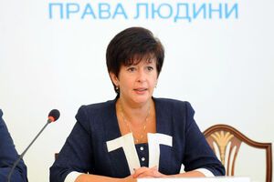 Лутковская просит Генеральную прокуратуру отреагировать на незаконные действия правоохранителей