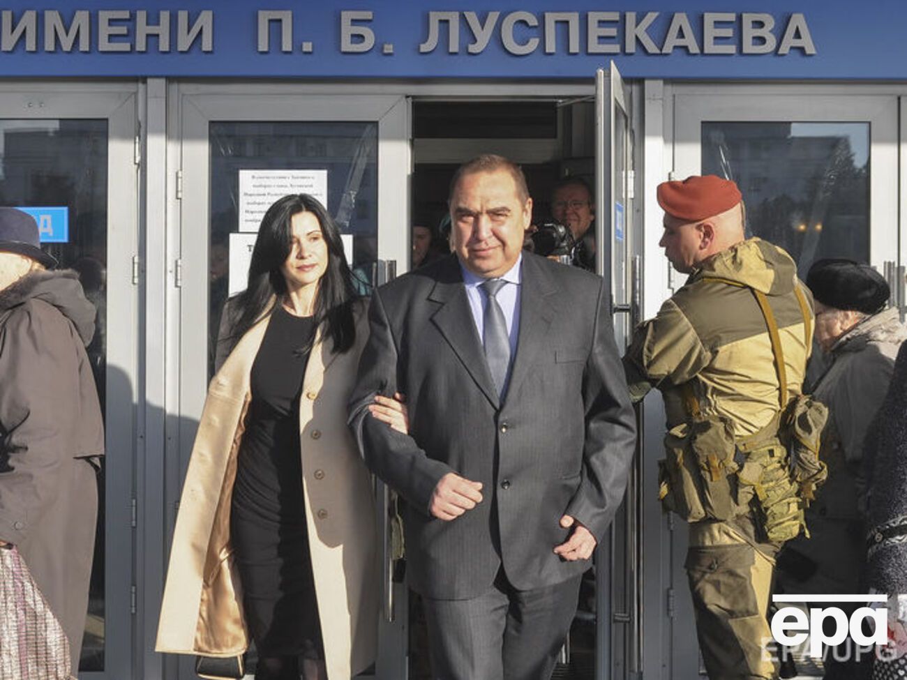 Плотницкий ушел в отставку