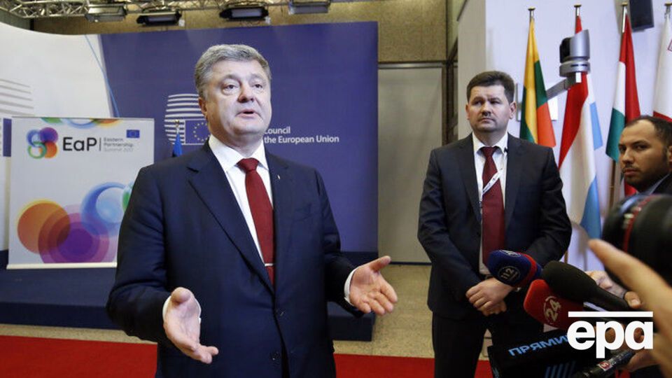 Порошенко перебуває в Брюсселі