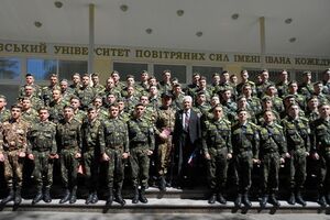ХНУВС готовит специалистов военного и гражданского направлений
