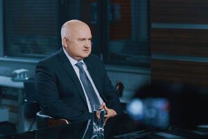 Смешко вважає, що рівень компетентності, професіоналізму та ефективності в держапараті України становить загрозу національній безпеці та обороні