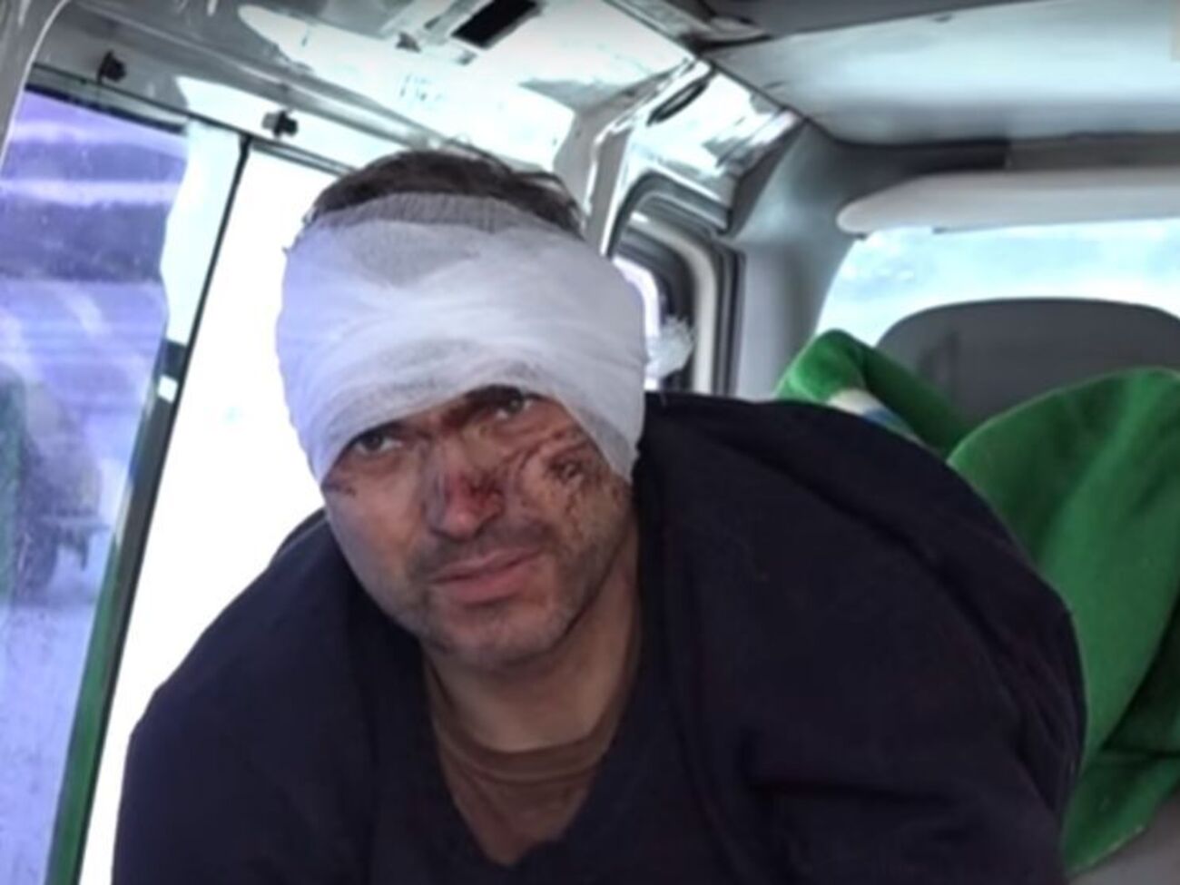 На видеозаписи, опубликованной боевиками, украинский боец представился как Роман Фурцев из 58-й отдельной мотострелковой бригады