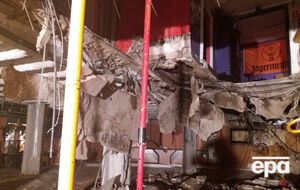 Посетители клуба упали в подвал с высоты примерно в один этаж