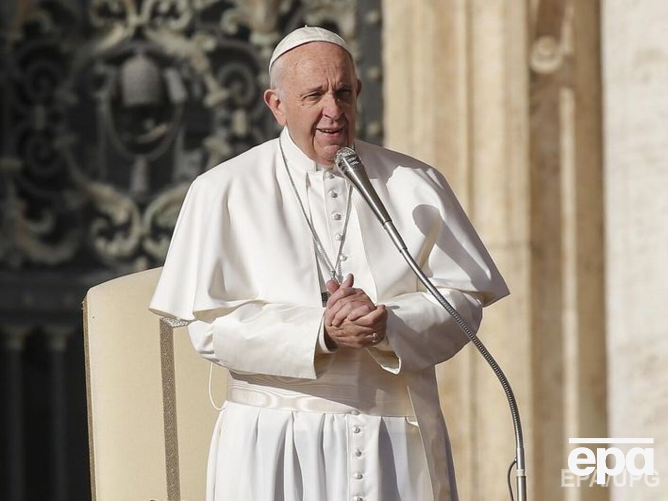 Папа римский помолился за Украину