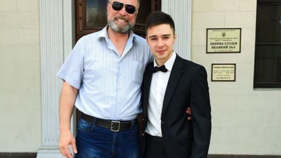 Сергей Олейник (на фото слева) погиб 22 июня в Киеве