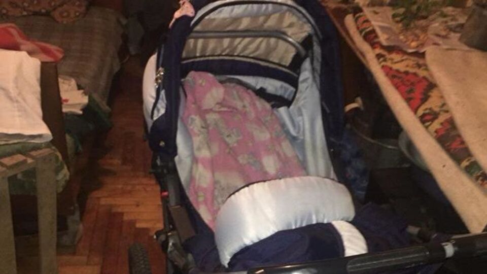 Господиня квартири заявила, що їй заважав плач дитини