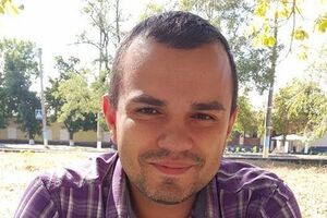 Владимир Макаровский: Можно считать совпадением, когда эксперт, фактически получая зарплату от определенной компании, выдвигает обвинения ее прямому конкуренту?