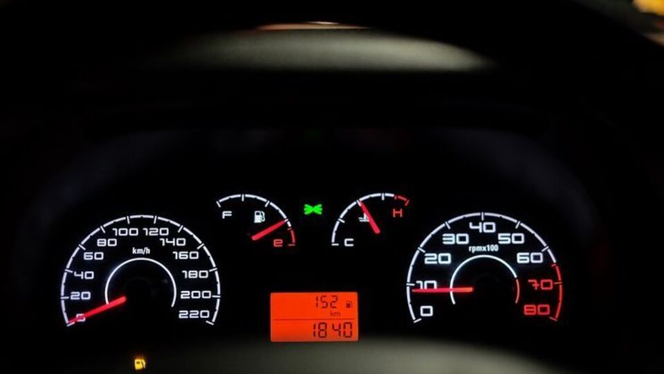 Допустимое превышение скорости на дорогах могут уменьшить с 20 до 10 км/ч